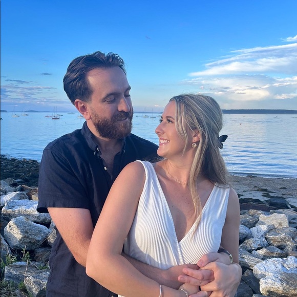 Meet your Posher, Alyssa - Picture 4 of 6